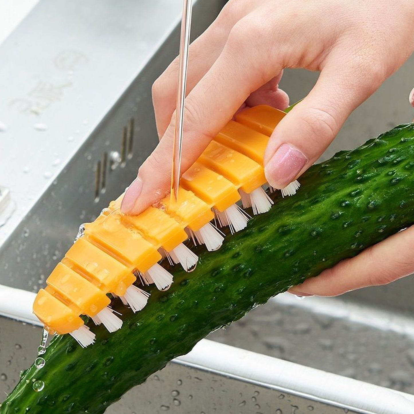 Vegetable Scrubbing Brush, Vegetable Scrubber Non‑Toxic Fruit Brush Carrot Shape Vegetable Brush for Potato for Vegetable